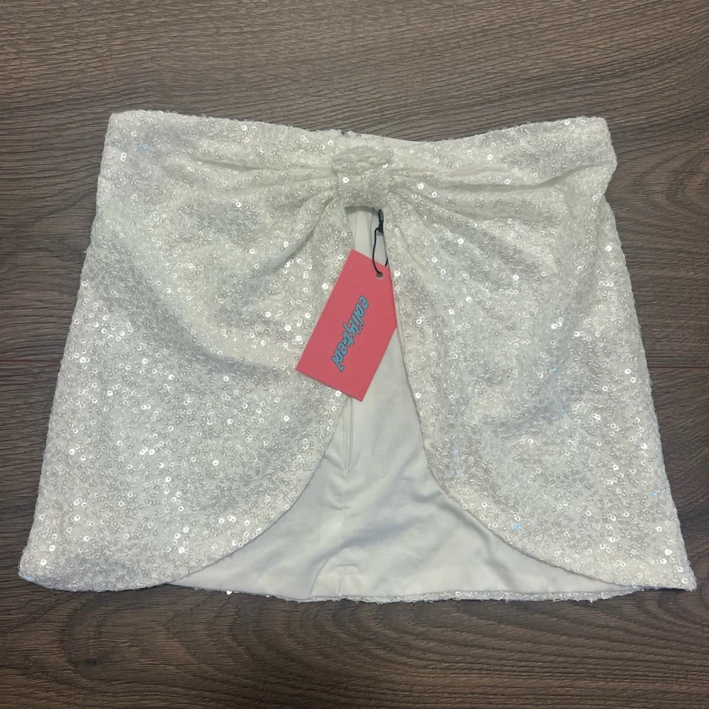 Edikted Siren Sequin Split Front Top - Picture 2 of 4